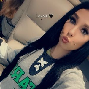 Meet your Posher, Maegan